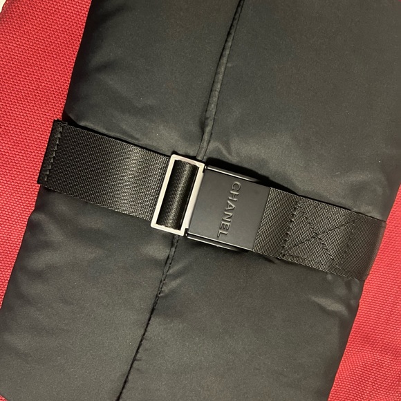 Fold up pouch 4 - Picture 1 of 6